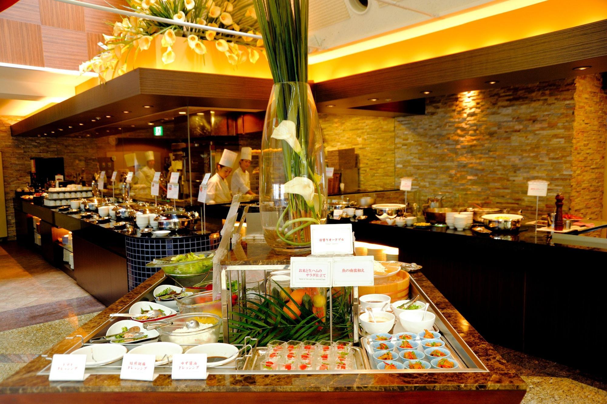 Okinawa Kariyushi Urban Resort Naha Exteriör bild