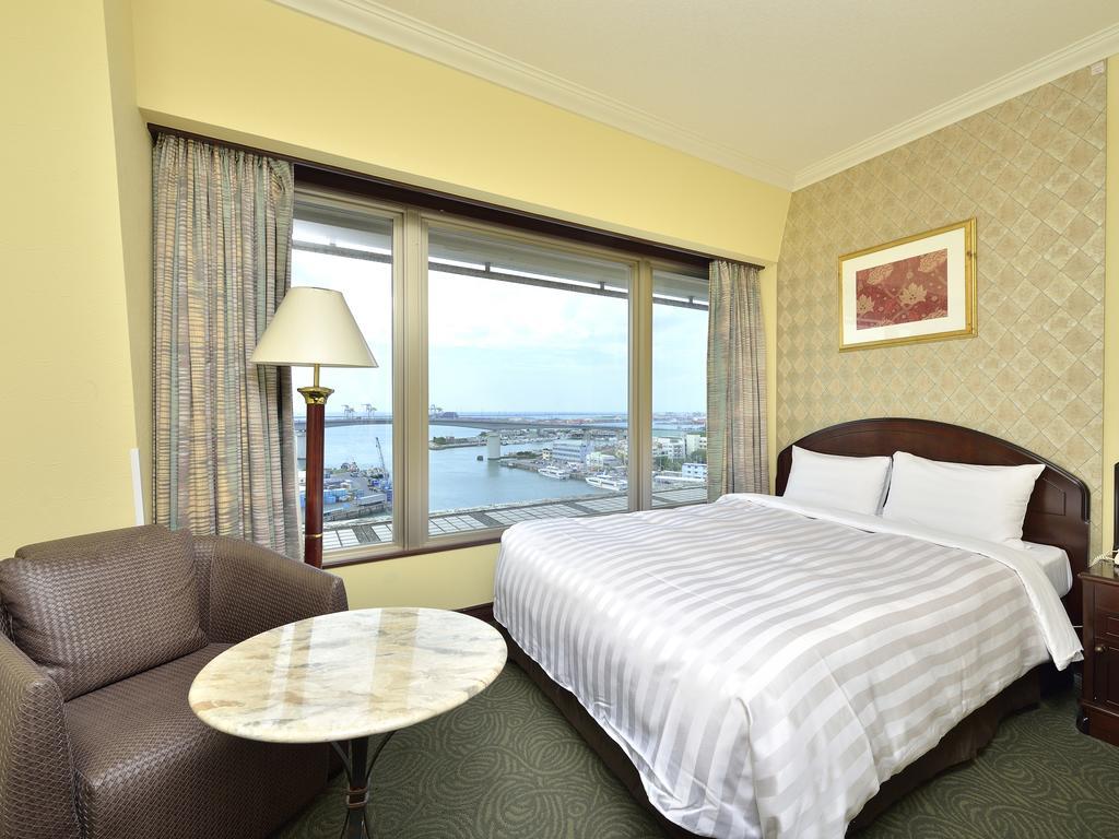 Okinawa Kariyushi Urban Resort Naha Exteriör bild